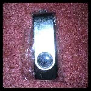 US Pride 1gb Flash Drive